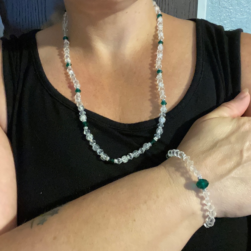 Clear Glass and Green Beaded Necklace Set